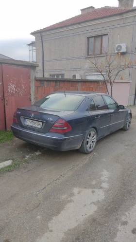 Mercedes-Benz E 270, снимка 4