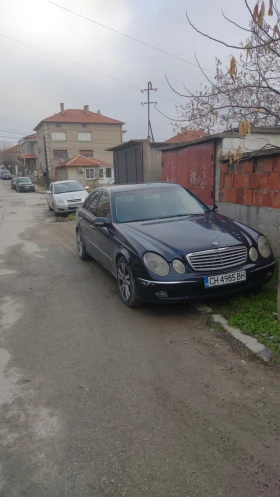Mercedes-Benz E 270, снимка 3