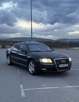 Audi A8 Седан