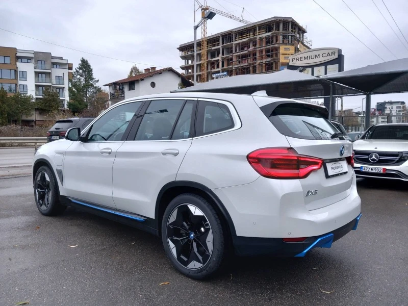 BMW iX3, снимка 4 - Автомобили и джипове - 38867127