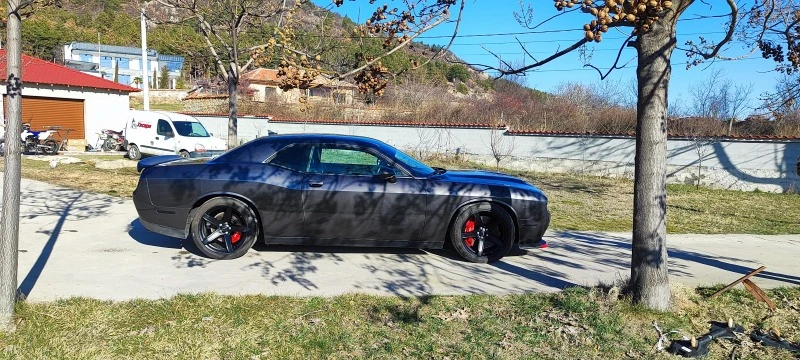 Dodge Challenger, снимка 5 - Автомобили и джипове - 47825853