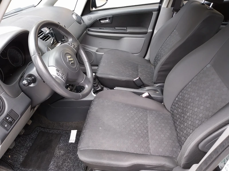 Suzuki SX4 2.0DDS, снимка 6 - Автомобили и джипове - 47183635