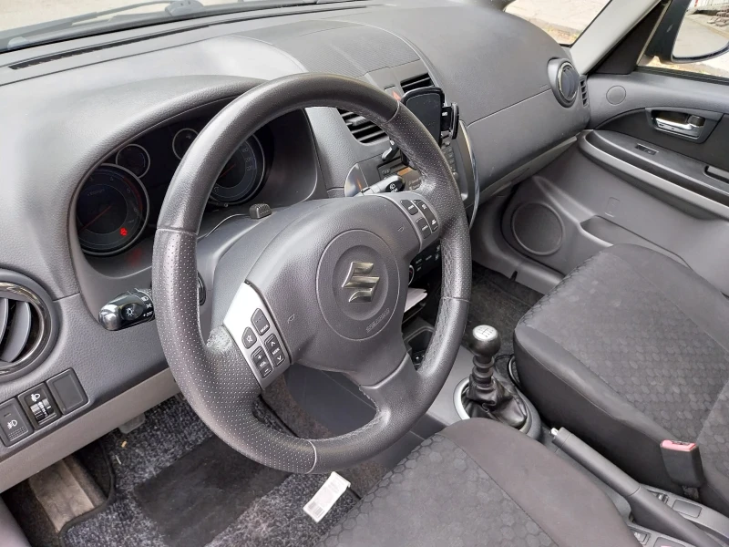 Suzuki SX4 2.0DDS, снимка 7 - Автомобили и джипове - 47183635