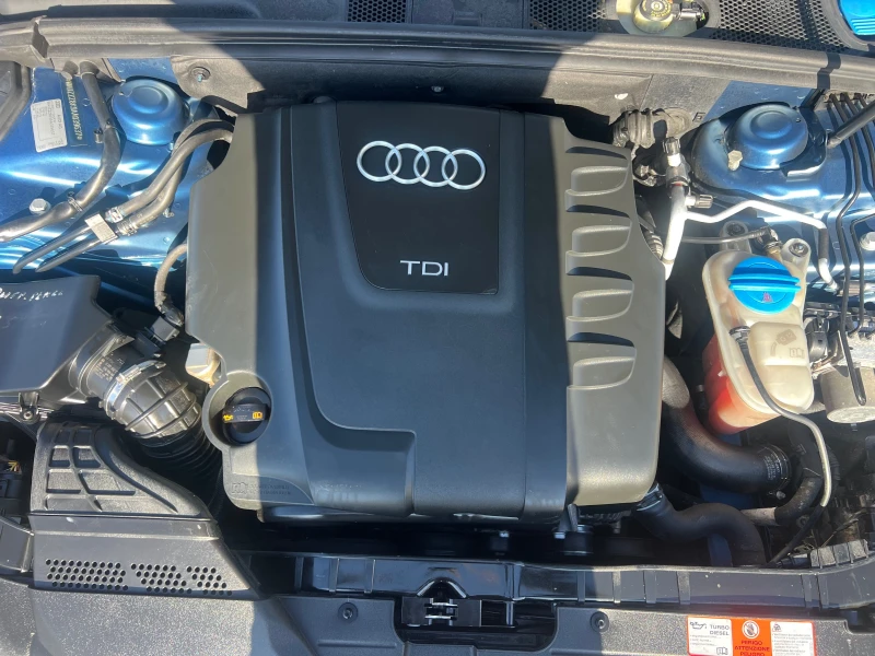 Audi A4 2.0TDI, снимка 17 - Автомобили и джипове - 48848522