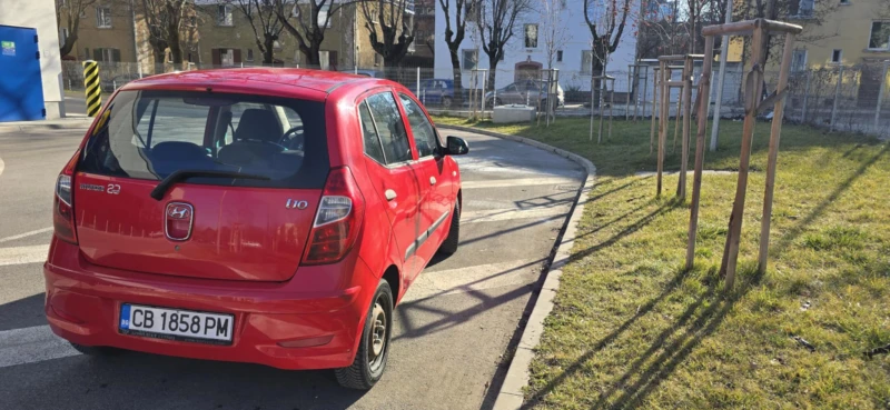 Hyundai I10, снимка 2 - Автомобили и джипове - 49054793