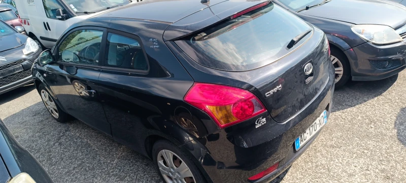 Kia Pro ceed 1.6 CRDi 1.6i/1.4i, снимка 4 - Автомобили и джипове - 49653177