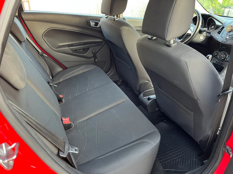 Ford Fiesta 1.25i, снимка 9 - Автомобили и джипове - 51947961