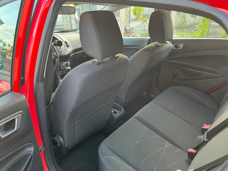 Ford Fiesta 1.25i, снимка 8 - Автомобили и джипове - 51947961