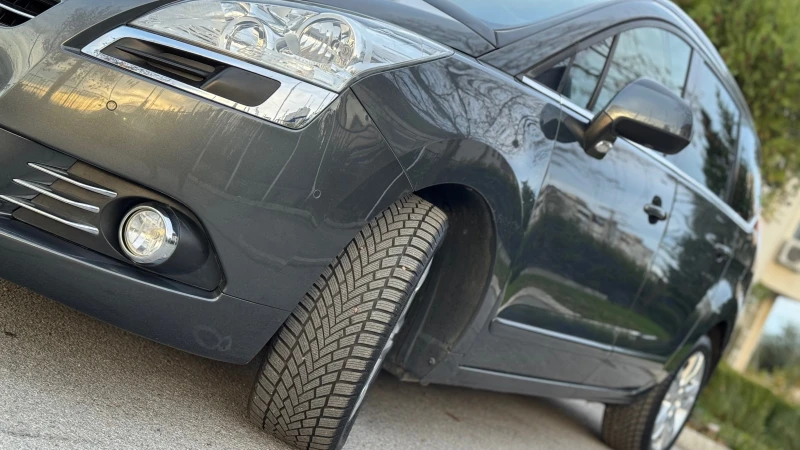 Peugeot 5008 Автоматик Панорама, снимка 17 - Автомобили и джипове - 52554353