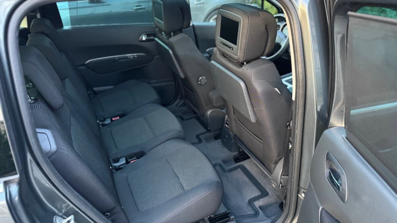 Peugeot 5008 Автоматик Панорама, снимка 10 - Автомобили и джипове - 52554353