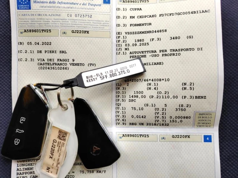 Cupra Formentor 2022гDSG-1.5TSi-150кс-87хил.км-ПЕРФЕКТЕН!!, снимка 17 - Автомобили и джипове - 52611227