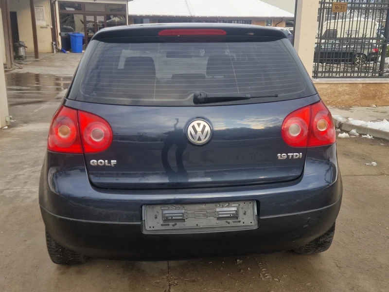 VW Golf 1.9TDI 105к.с., снимка 5 - Автомобили и джипове - 53066682