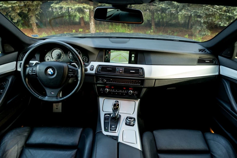 BMW 520, снимка 13 - Автомобили и джипове - 53457744