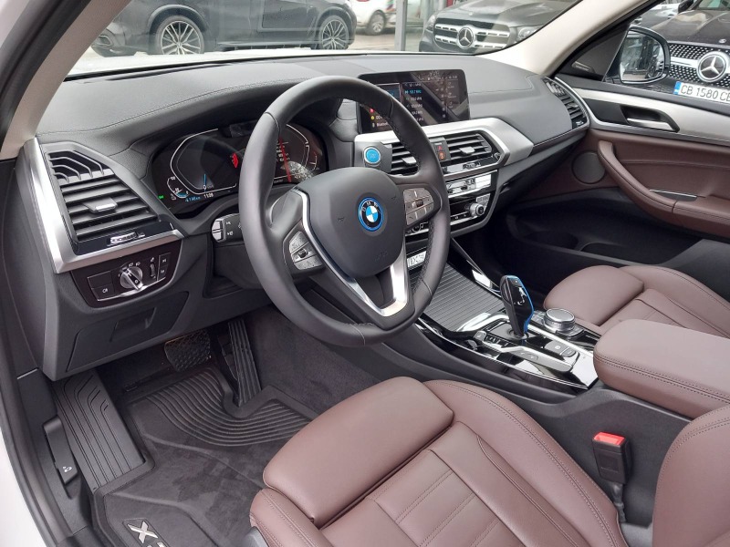 BMW iX3, снимка 10 - Автомобили и джипове - 38867127