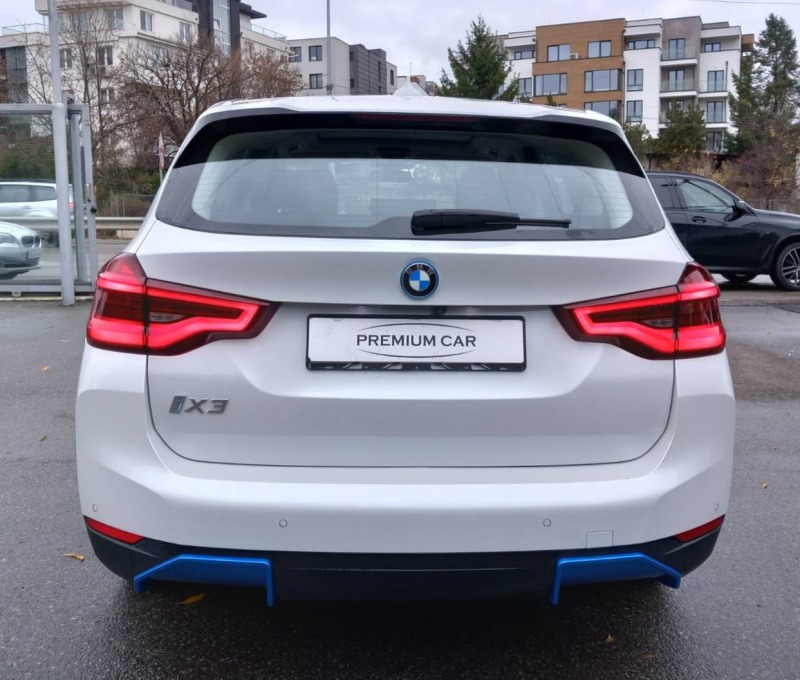 BMW iX3, снимка 8 - Автомобили и джипове - 38867127