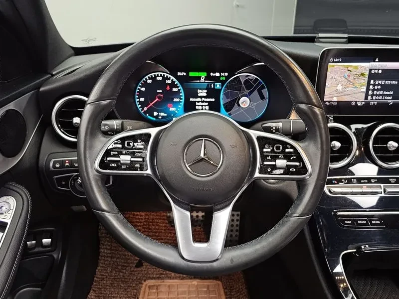 Mercedes-Benz C 180 C300E 4MATIC AMG LINE, снимка 13 - Автомобили и джипове - 54945534