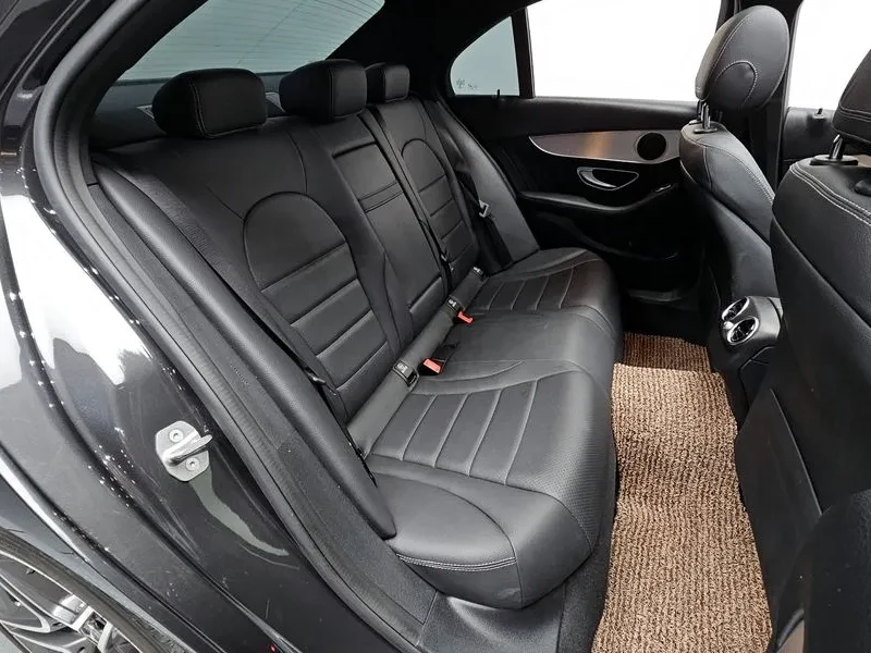 Mercedes-Benz C 180 C300E 4MATIC AMG LINE, снимка 11 - Автомобили и джипове - 54945534