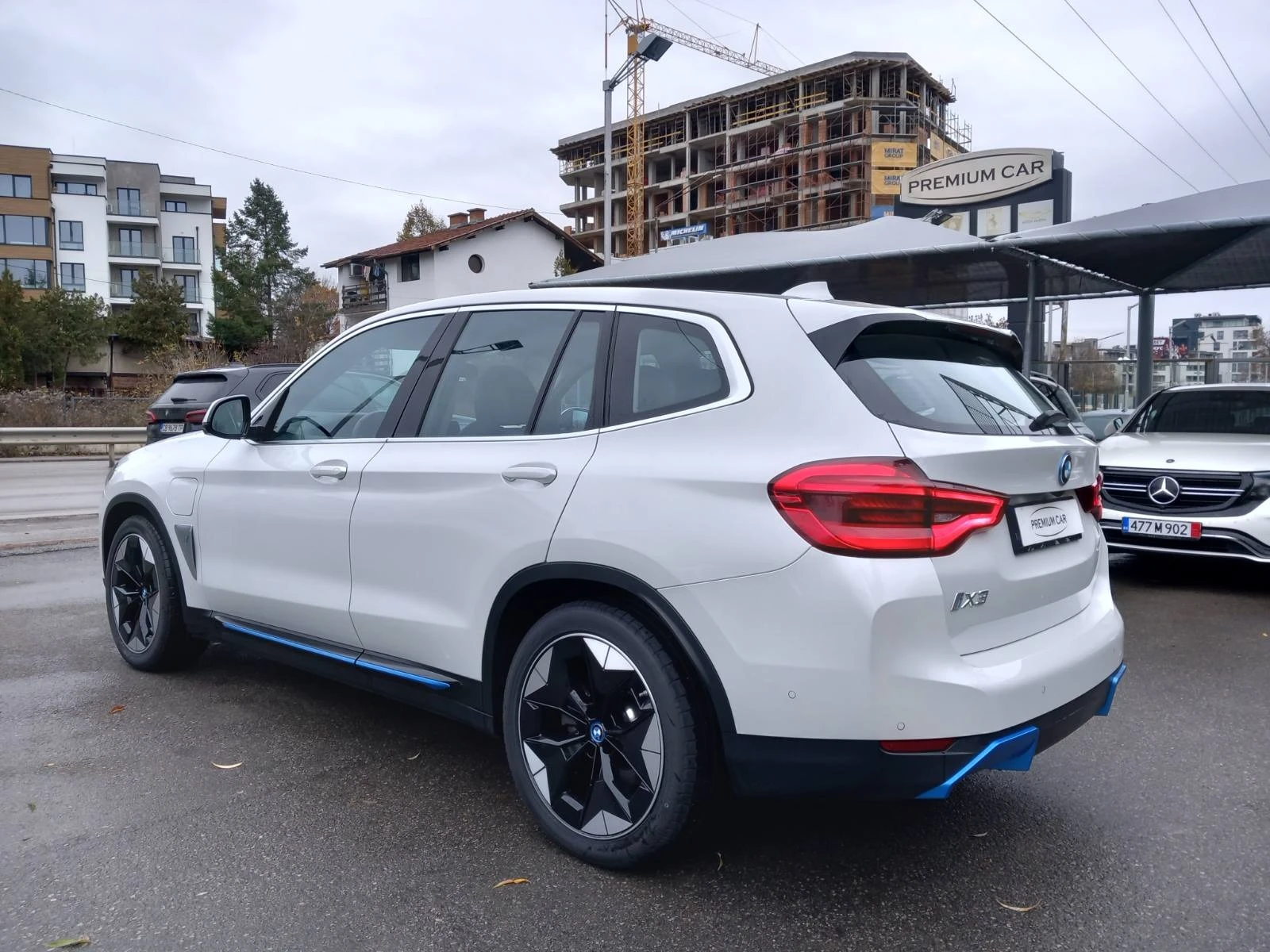 BMW iX3  - изображение 4