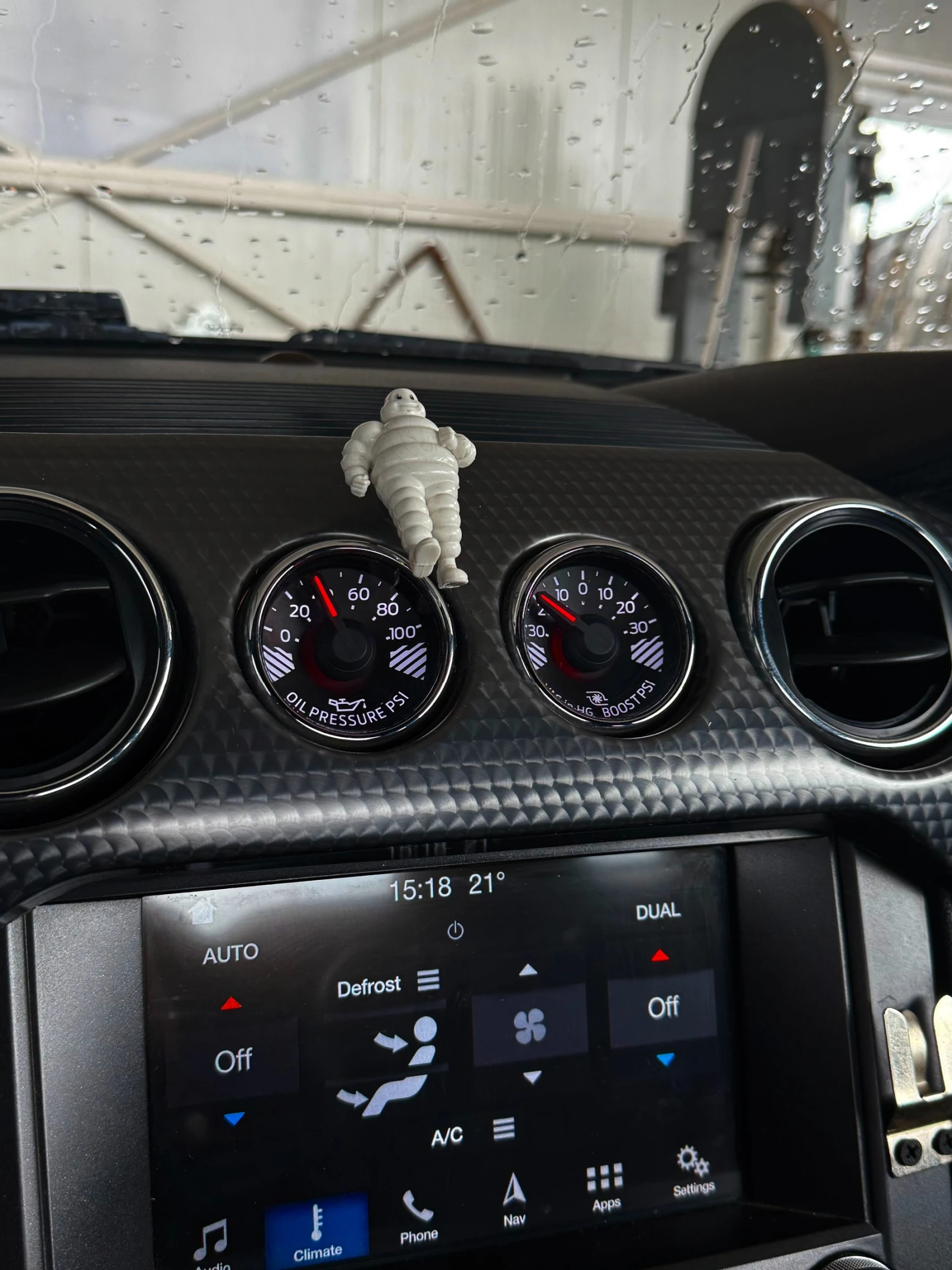 Ford Mustang Premium Performance Pack - изображение 6