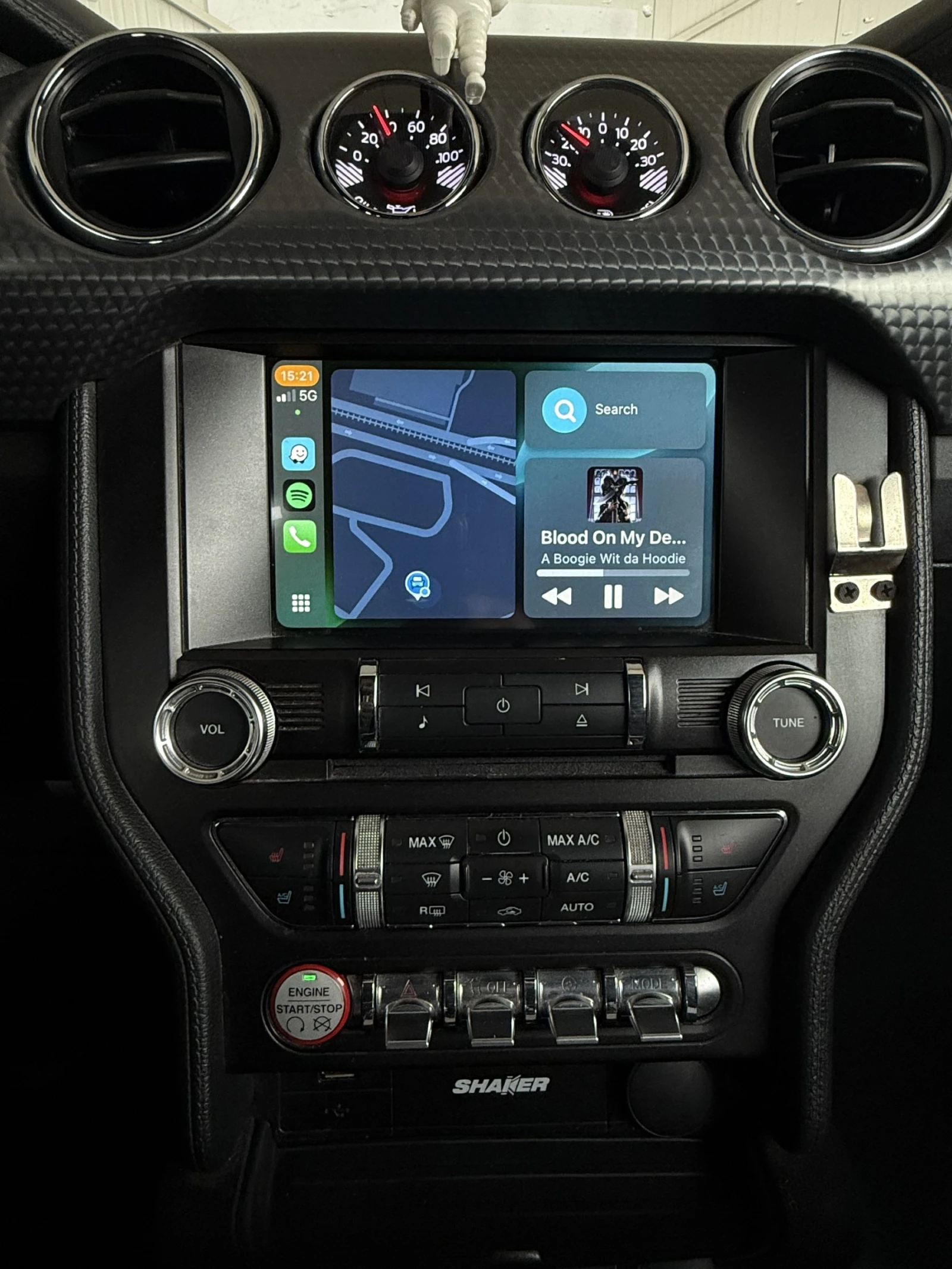 Ford Mustang Premium Performance Pack - изображение 9