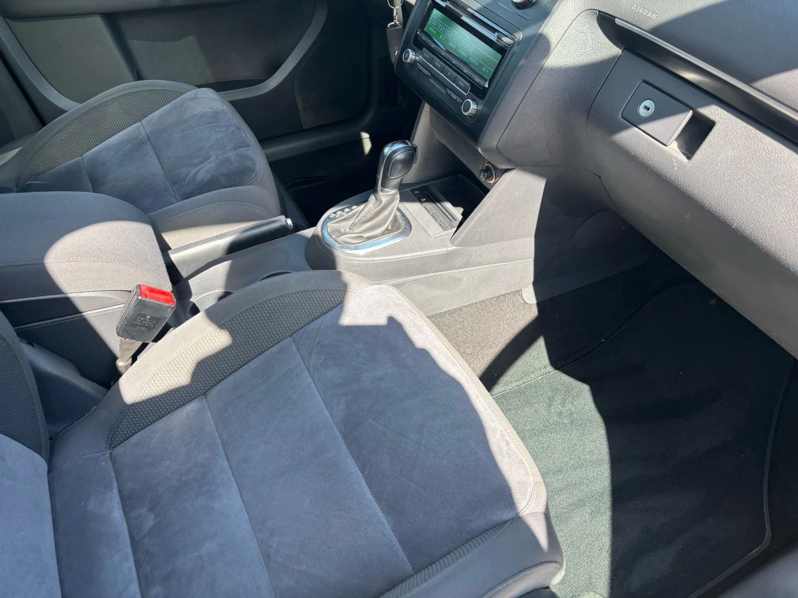 VW Touran HIGHLINE* DSG* LED* PANNO . - изображение 7