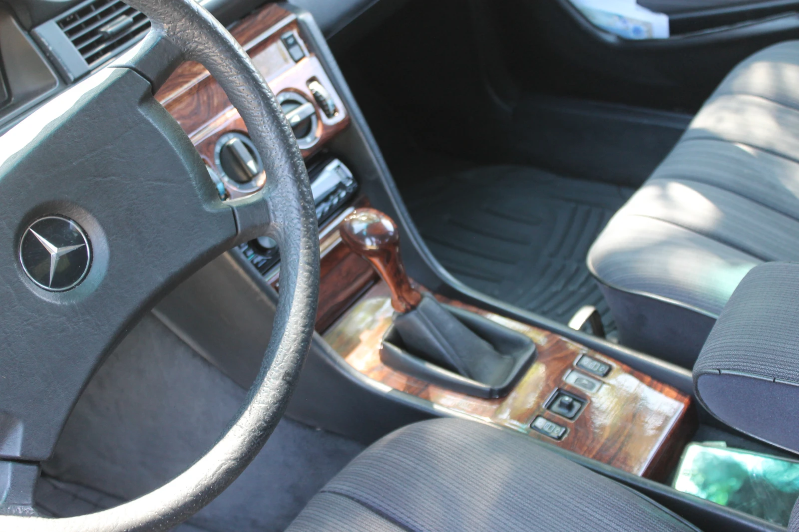 Mercedes-Benz 300   | Mobile.bg   13