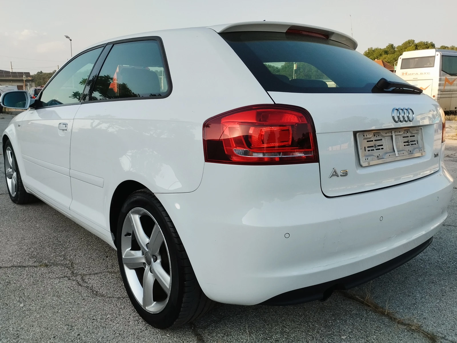 Audi A3 1.6 TDI S-LINE 152000км - изображение 5