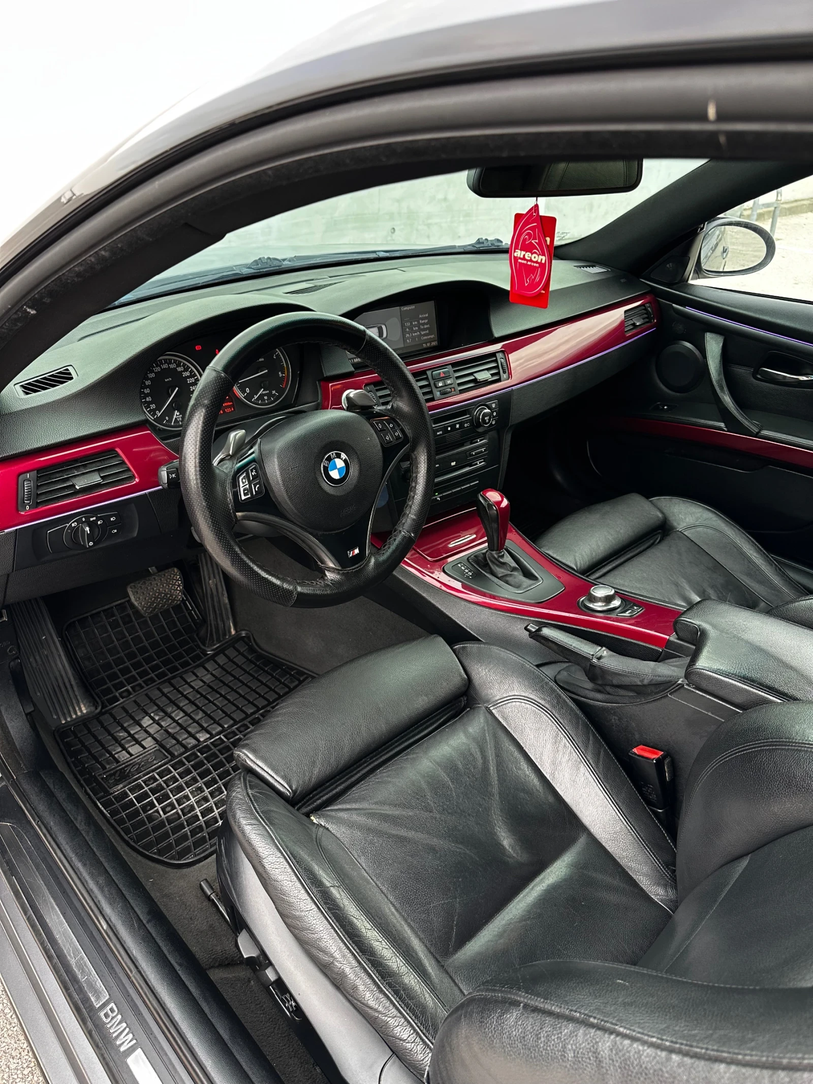 BMW 335  - изображение 7