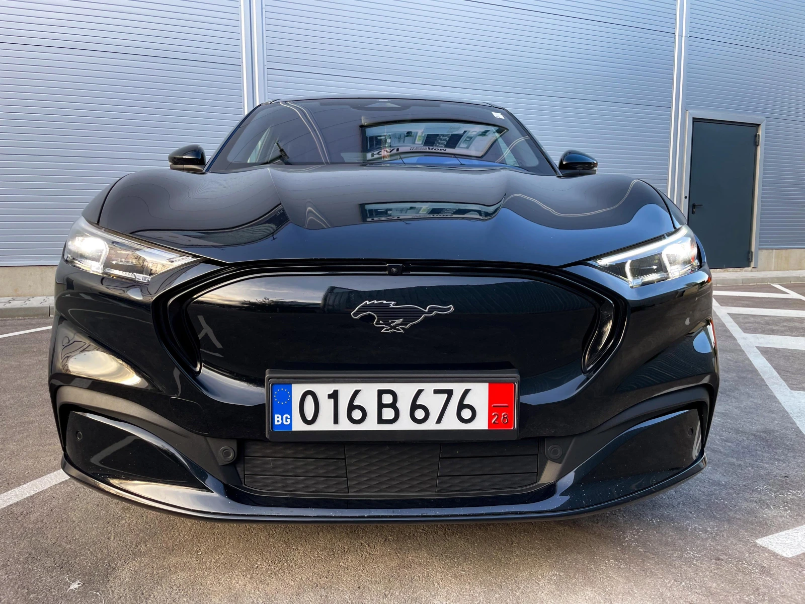 Ford Mustang Mach-E  - изображение 8