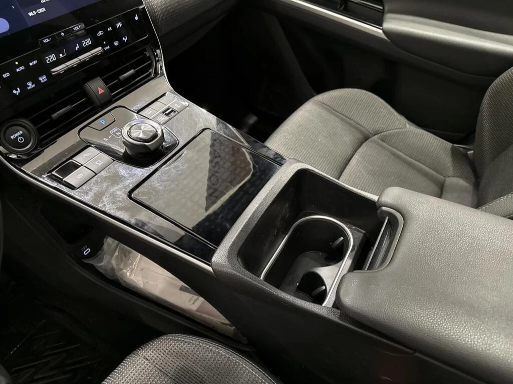 Toyota bZ4X XLE AWD* Bluetooth* Sunroof* Подгрев*  - изображение 9