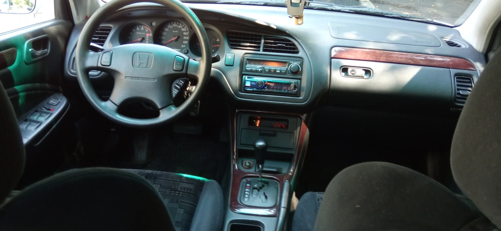 Honda Accord  - изображение 10