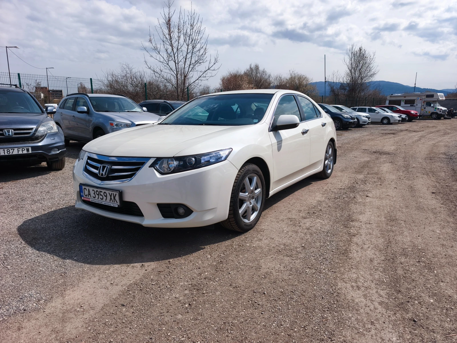 Honda Accord 2.0i top, снимка 2 - Автомобили и джипове - 53988946