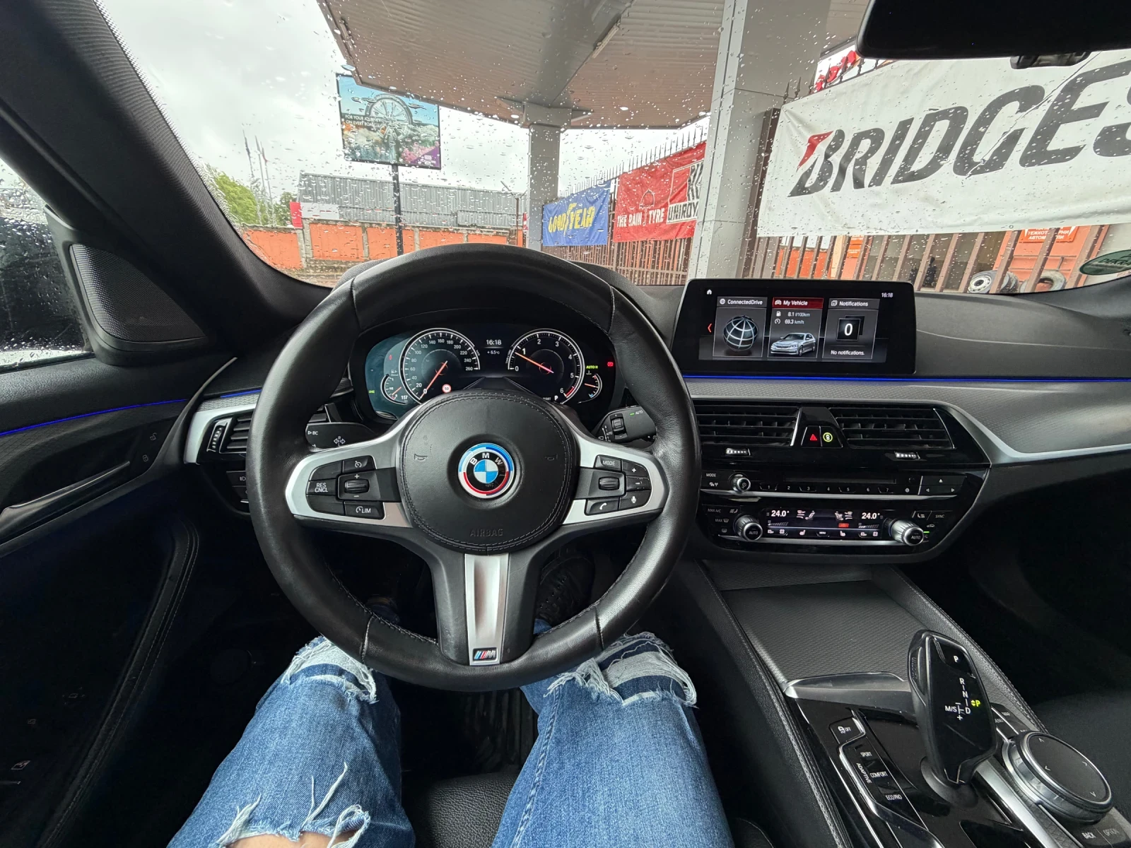 BMW 530 3.0D* xD* LASSER* M* , снимка 9 - Автомобили и джипове - 54370530