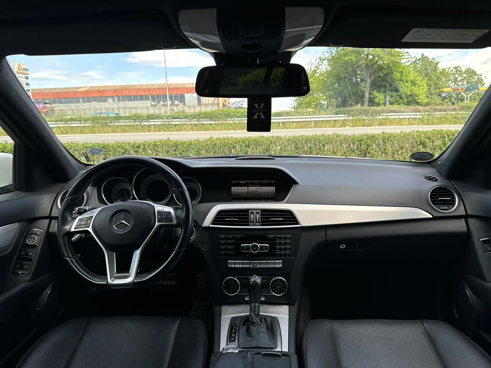 Mercedes-Benz C 250 AMG 4x4 , снимка 13 - Автомобили и джипове - 54597570