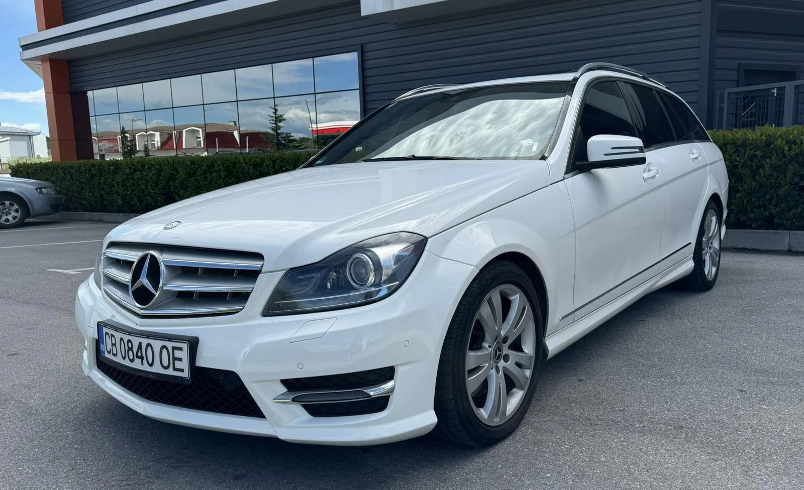 Mercedes-Benz C 250 AMG 4x4 , снимка 2 - Автомобили и джипове - 54597570