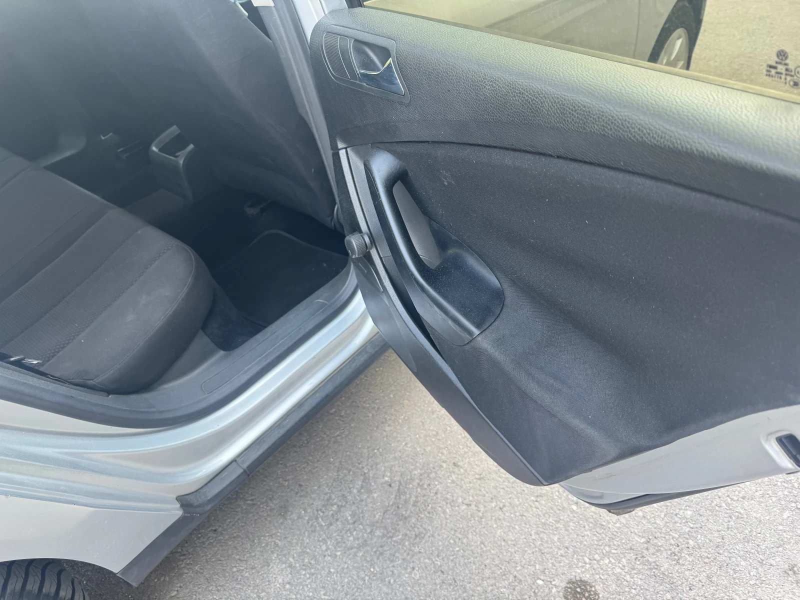 VW Passat 1900-105 �� 6 �������� | Mobile.bg � ����������� 12