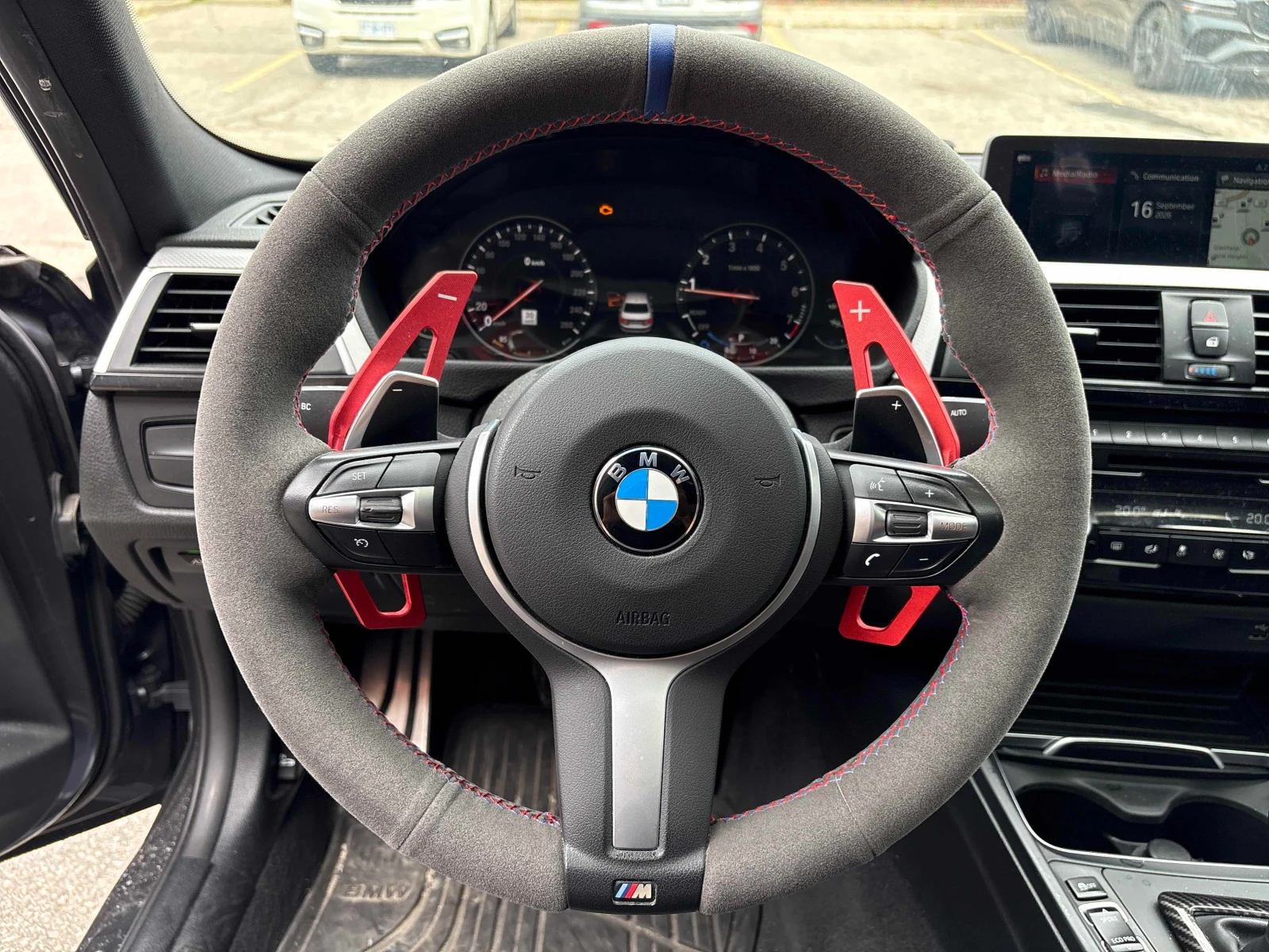 BMW 340 XDRIVE * KРАЙНА ЦЕНА* DIGITAL, снимка 9 - Автомобили и джипове - 56111676