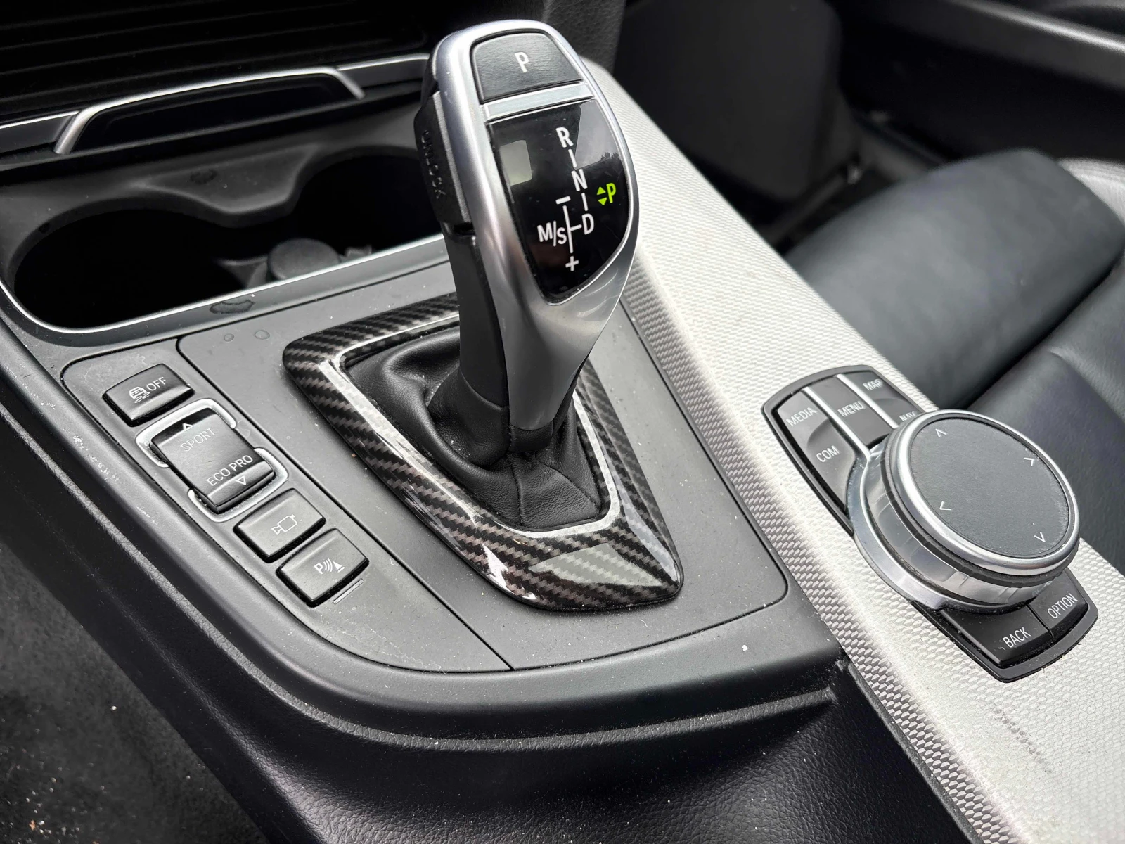 BMW 340 XDRIVE * KРАЙНА ЦЕНА* DIGITAL, снимка 12 - Автомобили и джипове - 56111676