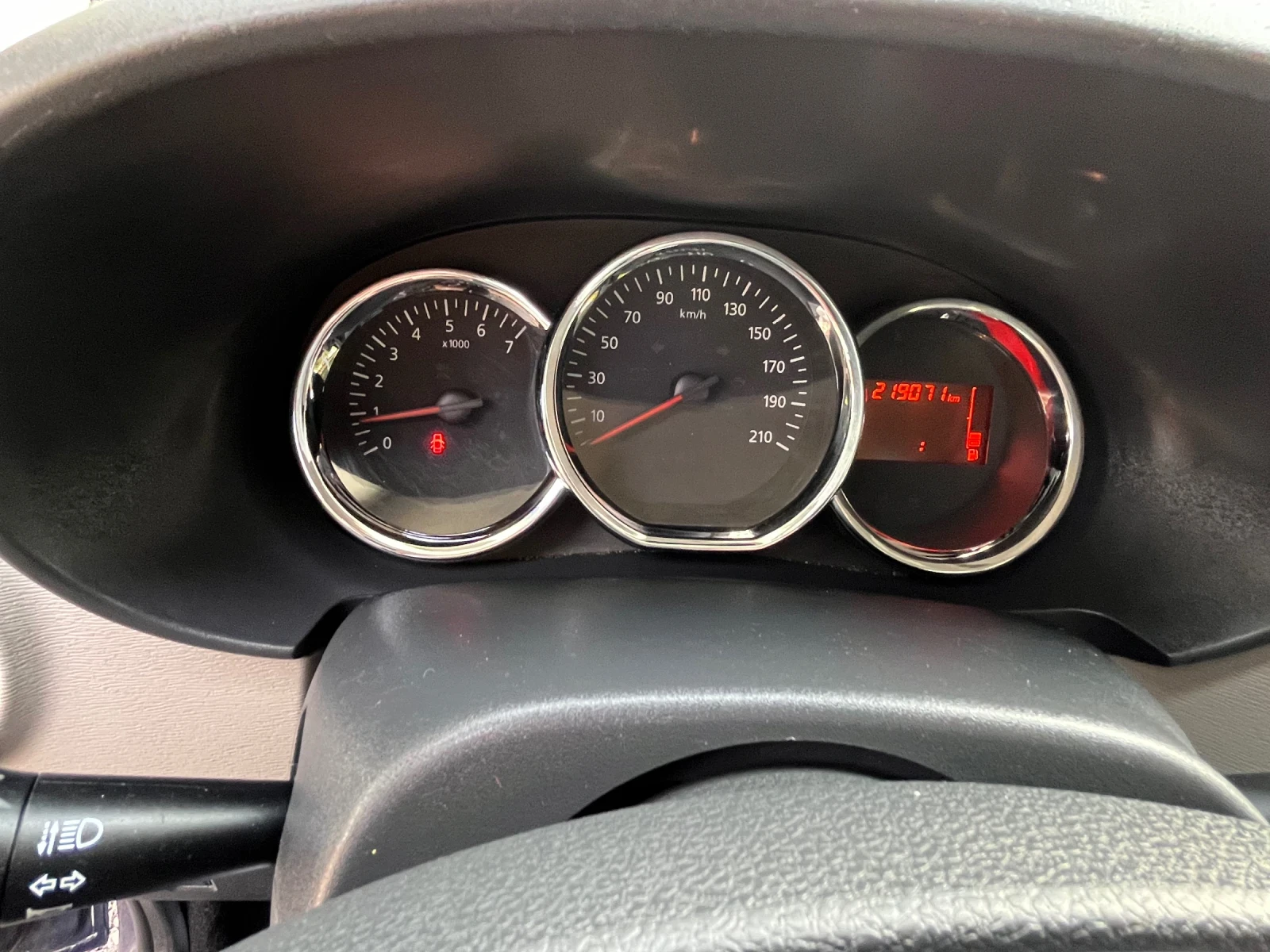 Dacia Lodgy 1.5DCI 108�� 7����� | Mobile.bg � ����������� 12