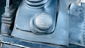 Land Rover Defender 90-2.5d-4х4-Италия олдтаймер, снимка 11