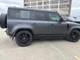 Land Rover Defender V8 * * CARFAX * * АВТО КРЕДИТ * * Цена до БГ * * , снимка 4