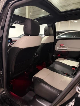 Mercedes-Benz GLB 250 4Matic / AMG PKG / NIGHT PKG / PANO / AMBIENT - 49200 лв. / 25155.56 € - 37704363 15