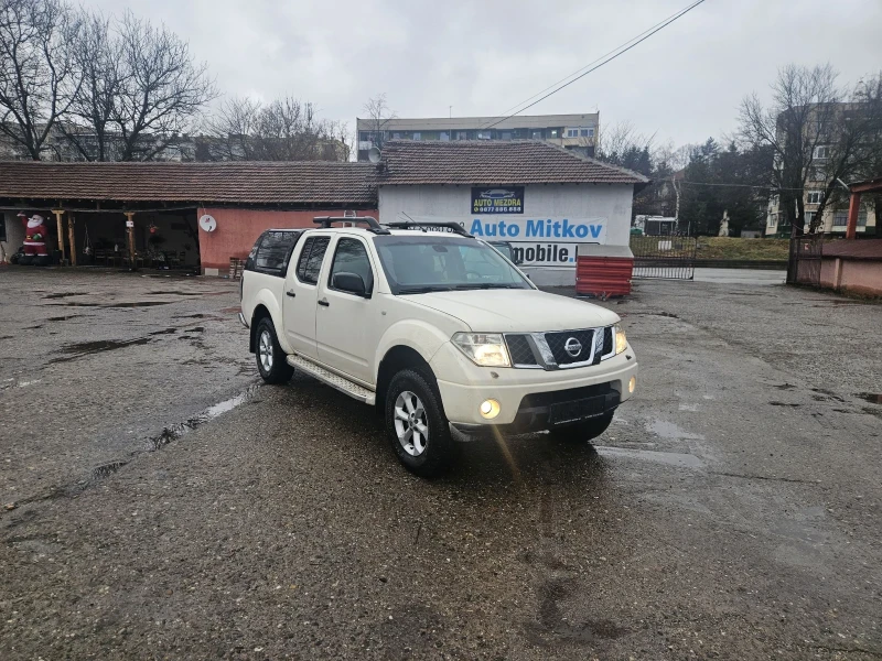 Nissan Navara 2.5tdi климтроник 4х4, снимка 1 - Автомобили и джипове - 48200768