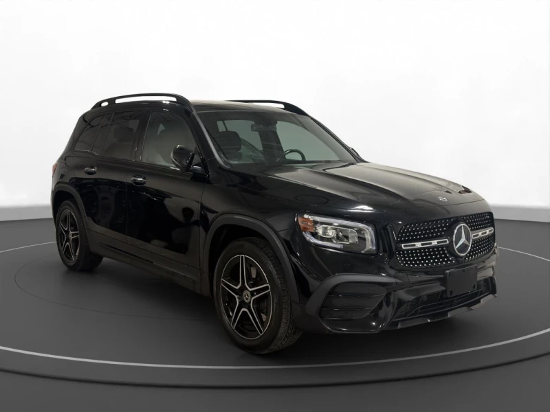 Mercedes-Benz GLB 250 4Matic / AMG PKG / NIGHT PKG / PANO / AMBIENT, снимка 3 - Автомобили и джипове - 52749909