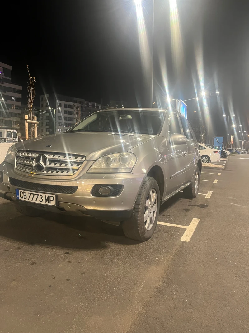 Mercedes-Benz ML 350 Мерцедес Мл350 бензин ГАЗ, снимка 2 - Автомобили и джипове - 52777675