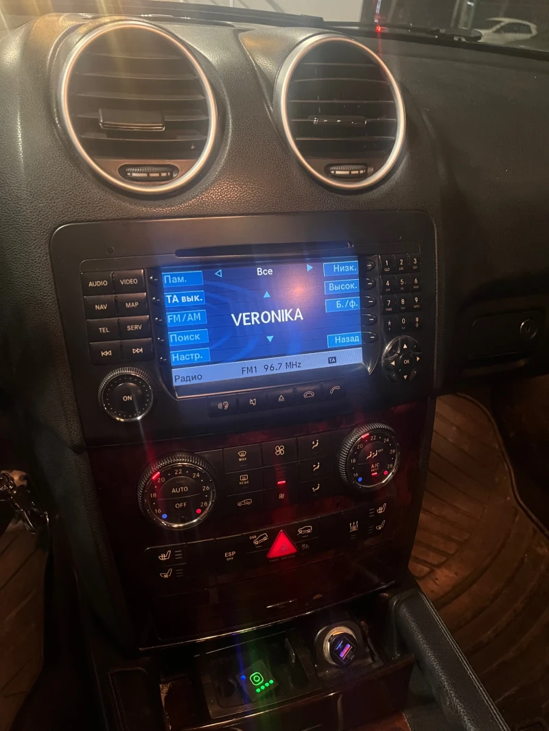 Mercedes-Benz ML 350 Мерцедес Мл350 бензин ГАЗ, снимка 12 - Автомобили и джипове - 52777675