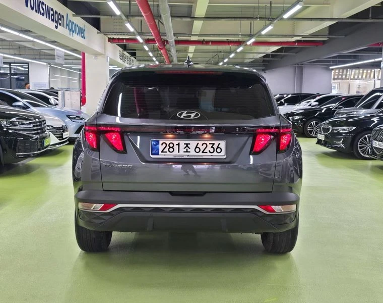 Hyundai Tucson Modern 2WD| 226к.с.| ВКЛ.ТЕХНОТЕСТ, снимка 4 - Автомобили и джипове - 55294316