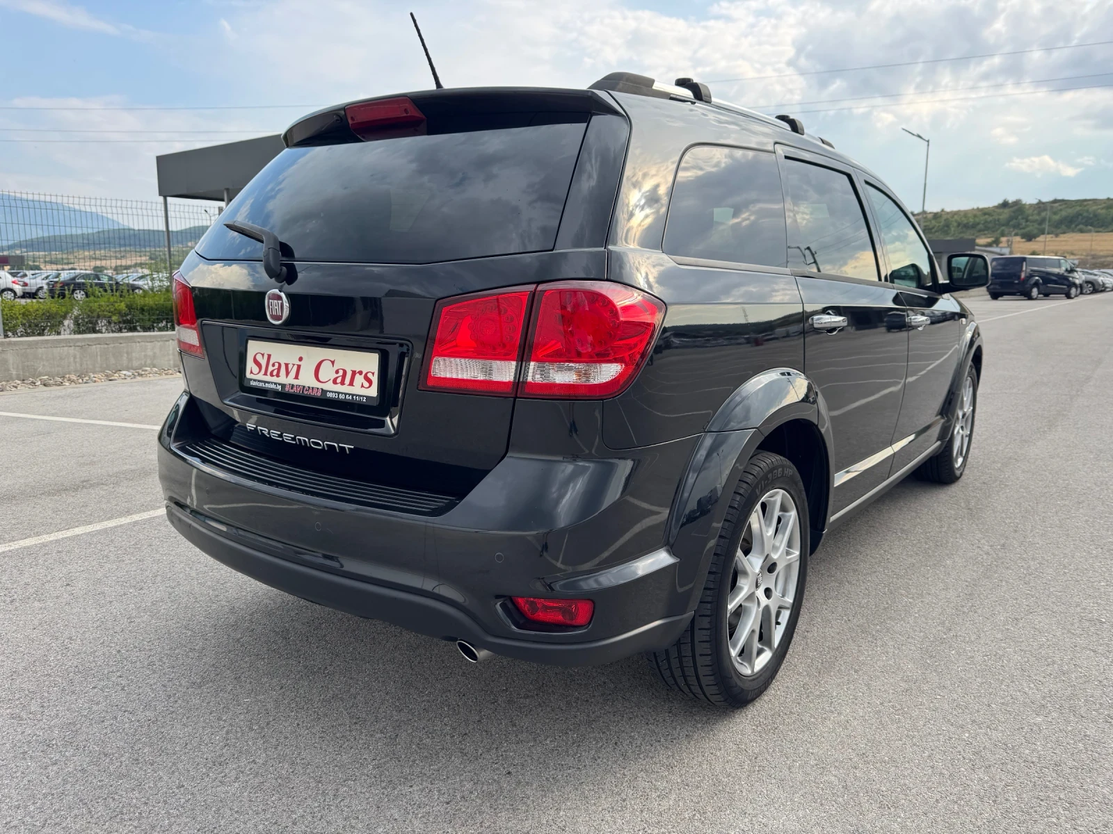 Fiat Freemont 2.0 multi jet - KEYLESS/ HEAT/ LEATHER/ 7 SEATS - изображение 4