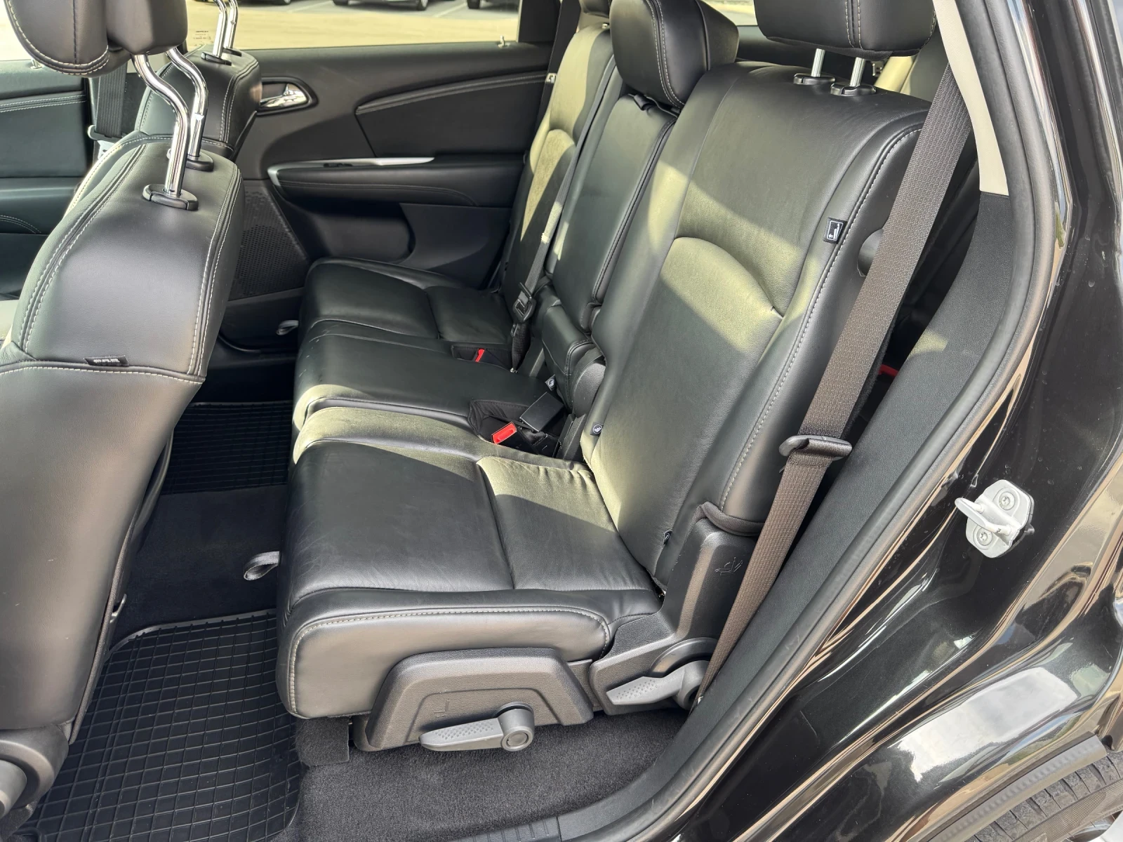 Fiat Freemont 2.0 multi jet - KEYLESS/ HEAT/ LEATHER/ 7 SEATS | Mobile.bg   14