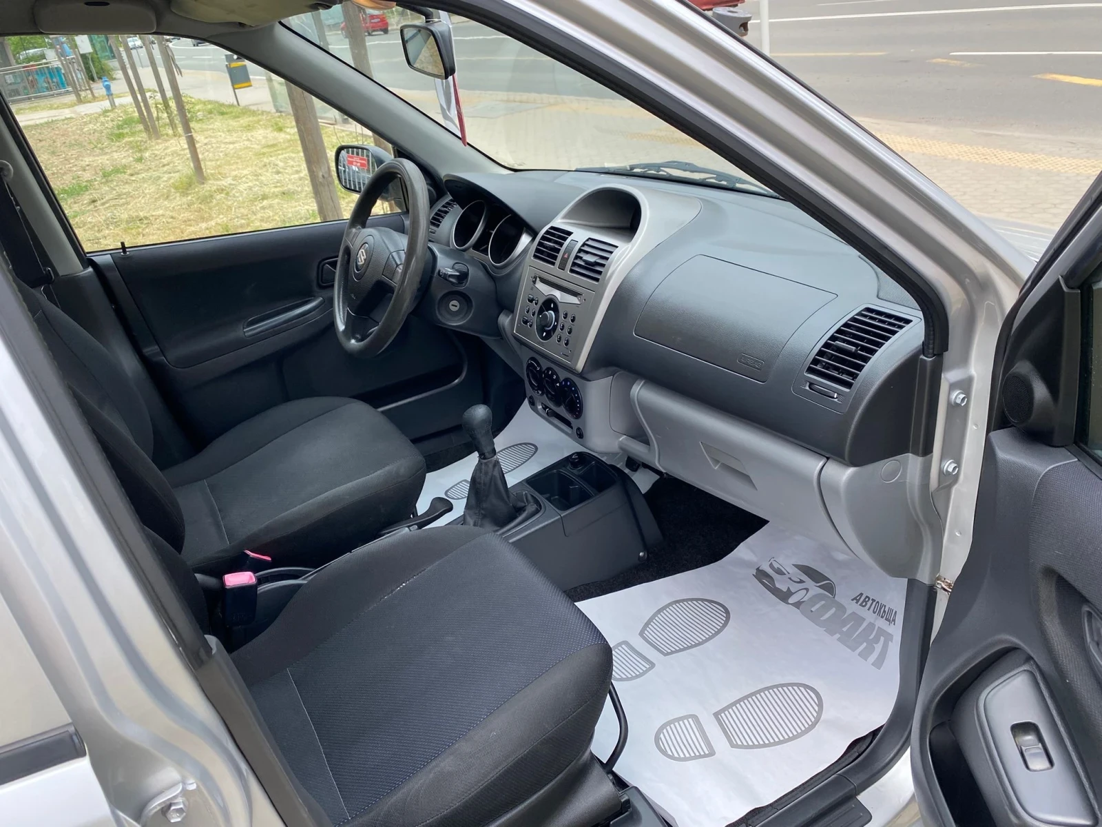 Suzuki Ignis 1.5i/4x4 - изображение 9